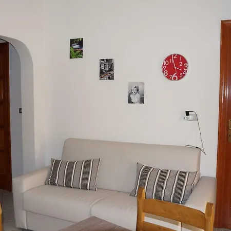 Ana Maria Villa Avola